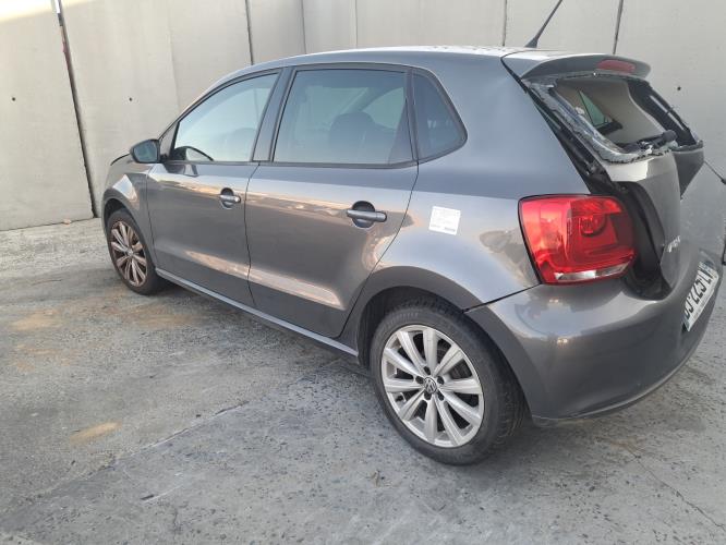 Image Capot - VOLKSWAGEN POLO 5