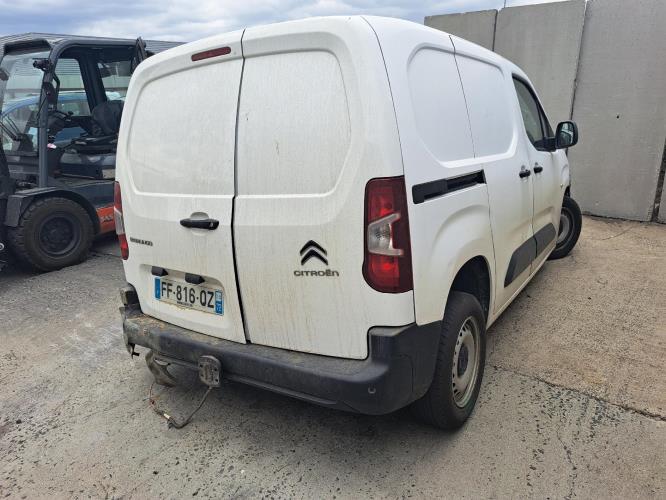 Image Pare boue arriere droit - CITROEN BERLINGO 3 M