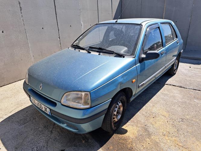 Image Pare choc avant - RENAULT CLIO 1