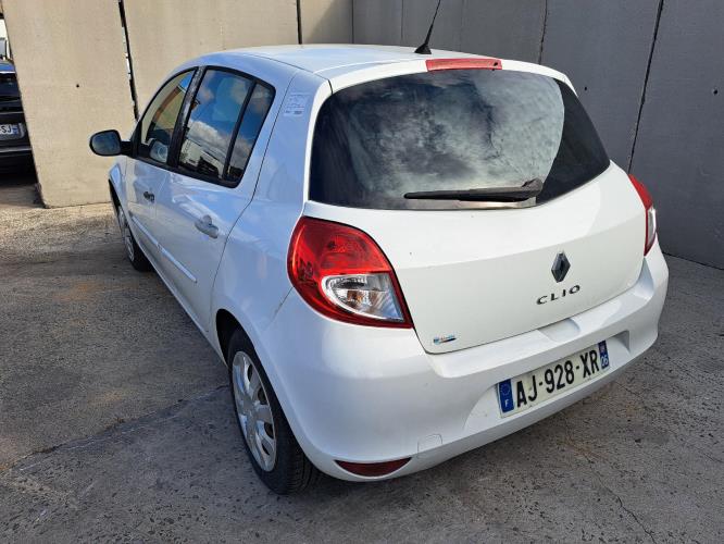 Image Pare boue arriere gauche - RENAULT CLIO 3