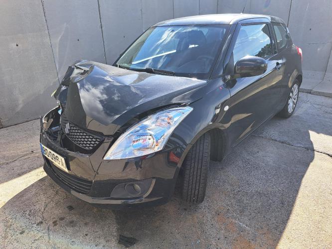 Image Porte avant droit - SUZUKI SWIFT 4