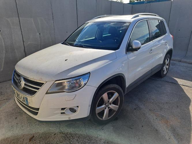 Image Pare choc avant - VOLKSWAGEN TIGUAN 1