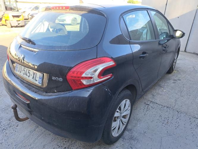 Image Feu arriere principal droit (feux) - PEUGEOT 208 1
