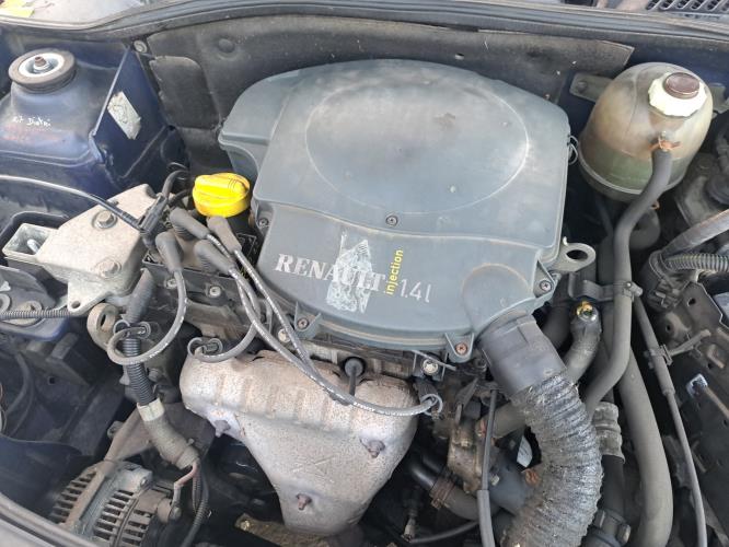 Image Pare boue avant droit - RENAULT CLIO 2