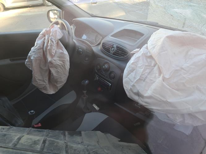 Image Feu arriere principal droit (feux) - RENAULT CLIO 3
