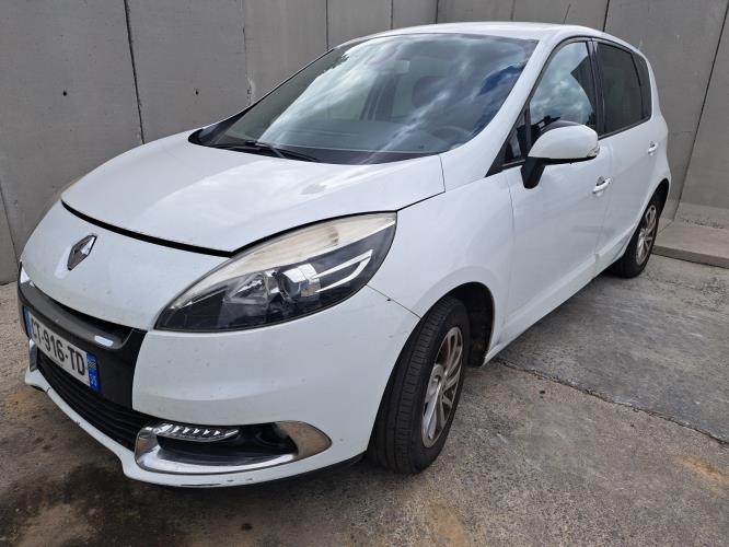 Image Plage arriere - RENAULT SCENIC 3