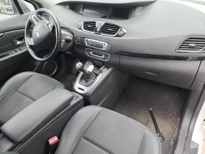 Image Plage arriere - RENAULT SCENIC 3