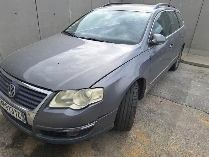 Image Porte avant droit - VOLKSWAGEN PASSAT 5