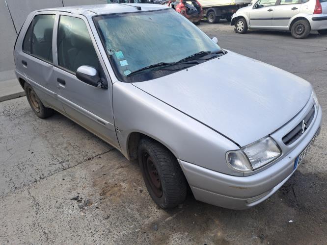 Image Calandre - CITROEN SAXO