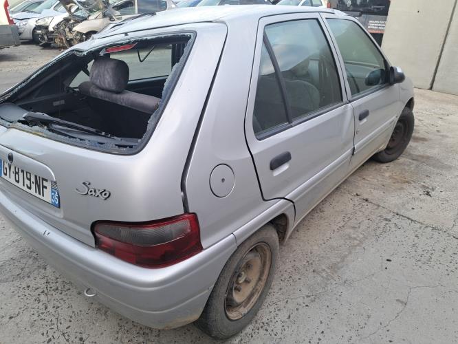 Image Calandre - CITROEN SAXO