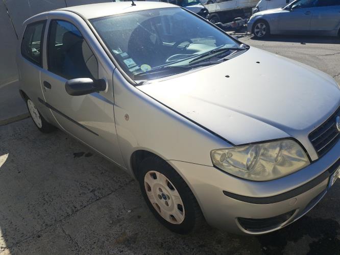 Image Porte avant gauche - FIAT PUNTO 2