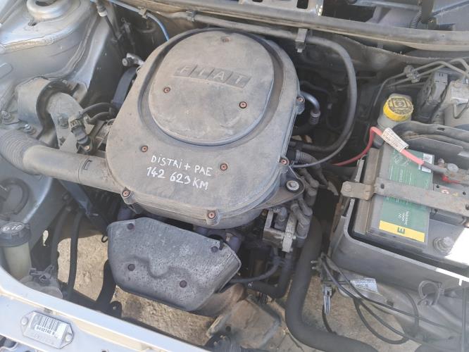 Image Porte avant gauche - FIAT PUNTO 2