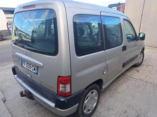 Image Aile avant droit - PEUGEOT PARTNER 1