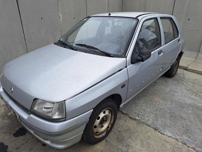 Image Capot - RENAULT CLIO 1
