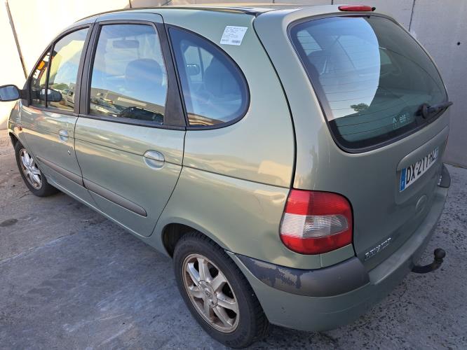 Image Pare choc arriere - RENAULT SCENIC 1