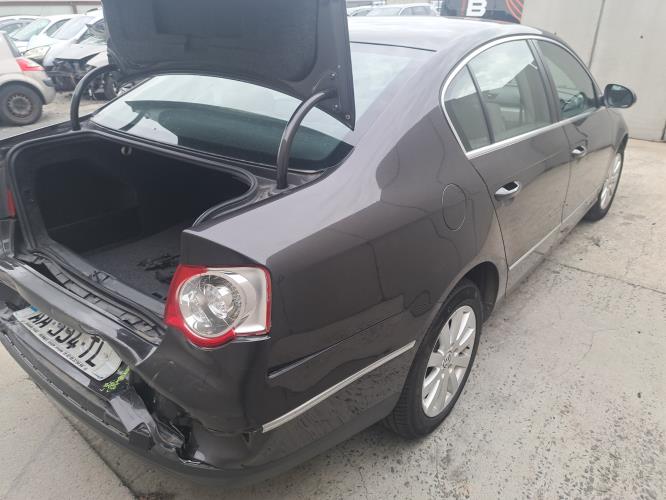 Image Capot - VOLKSWAGEN PASSAT 5