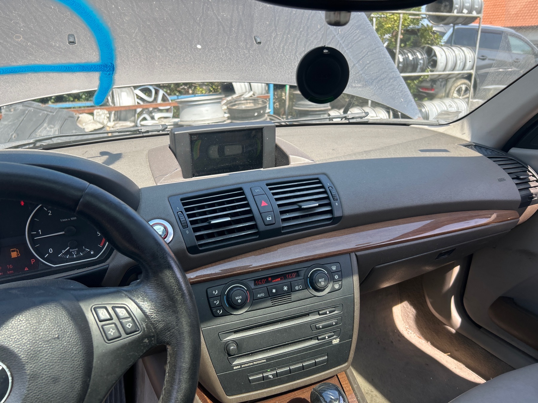 Foto pieza de coche