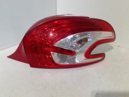 Foto pieza de coche