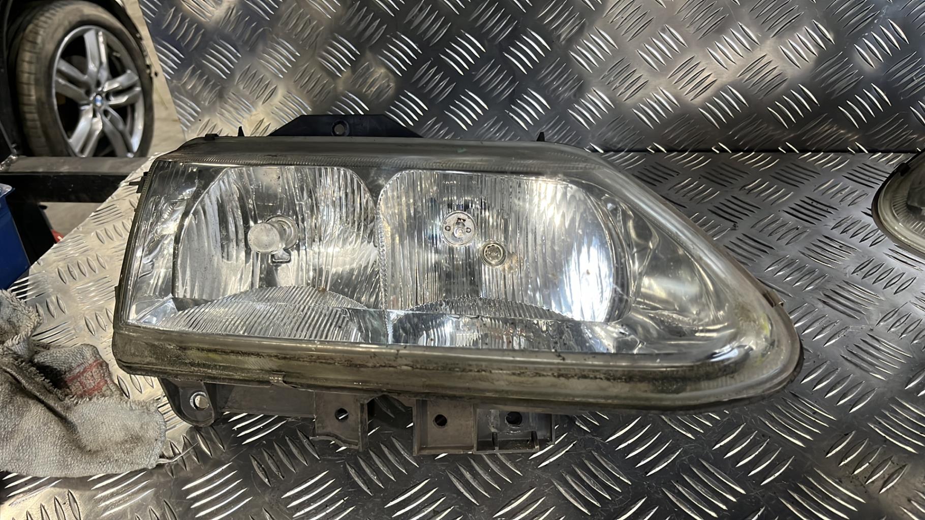 Optique avant principal droit (feux)(phare), Renault Grand Espace 3