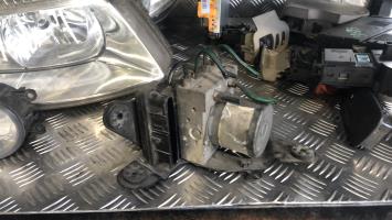 Bloc ABS (freins anti-blocage), Renault Scenic 2 · Phase 1