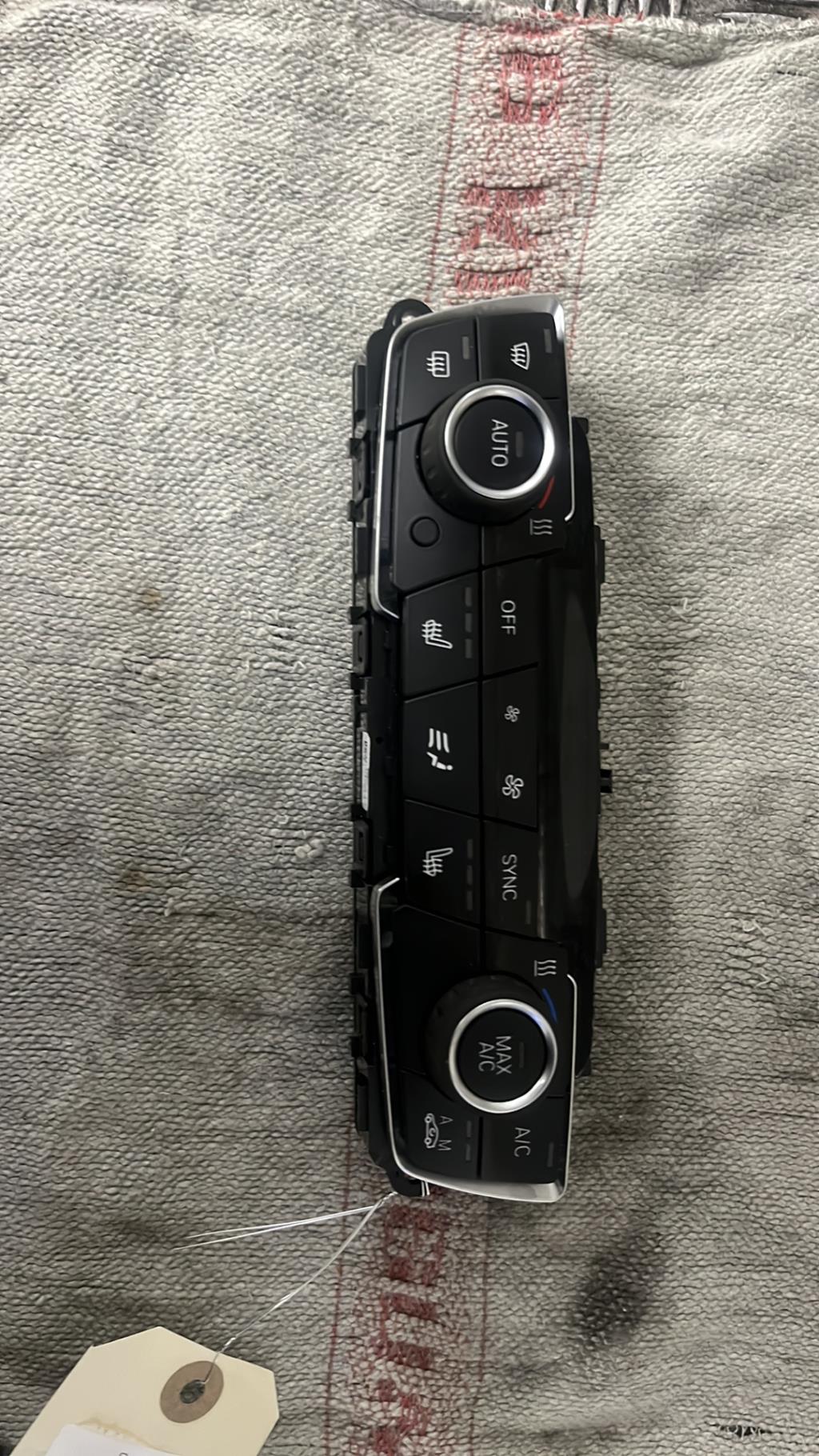 Commande chauffage, BMW X1 F48 · Phase 2