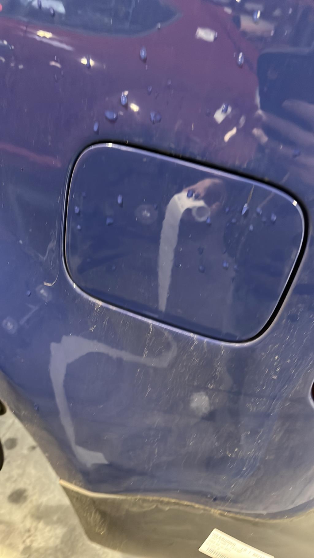 Trappe d'essence, Volkswagen Caddy 3 · Phase 2
