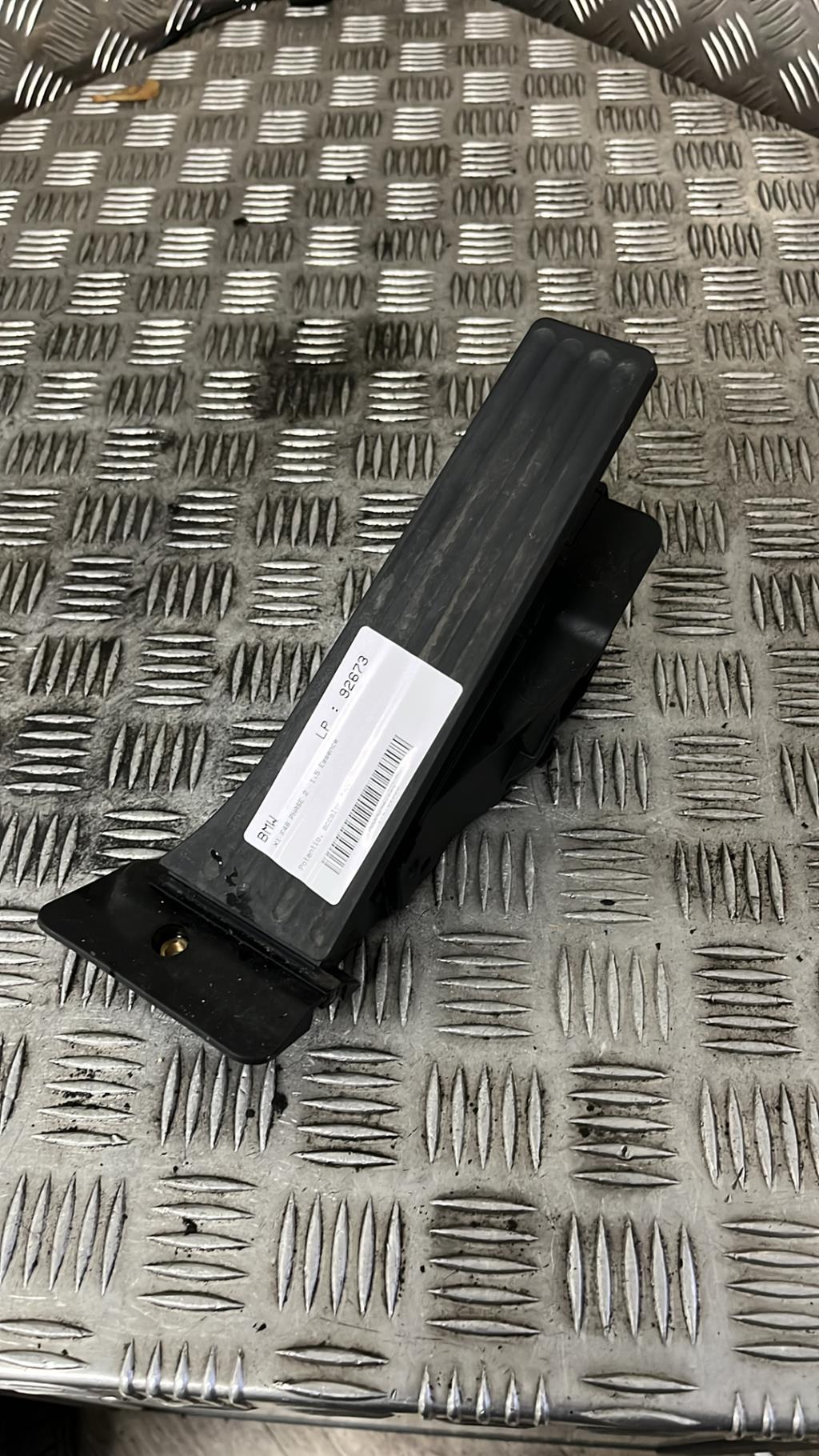 Potentiomètre de pédale de gaz d'accélérateur, BMW X1 F48 · Phase 2