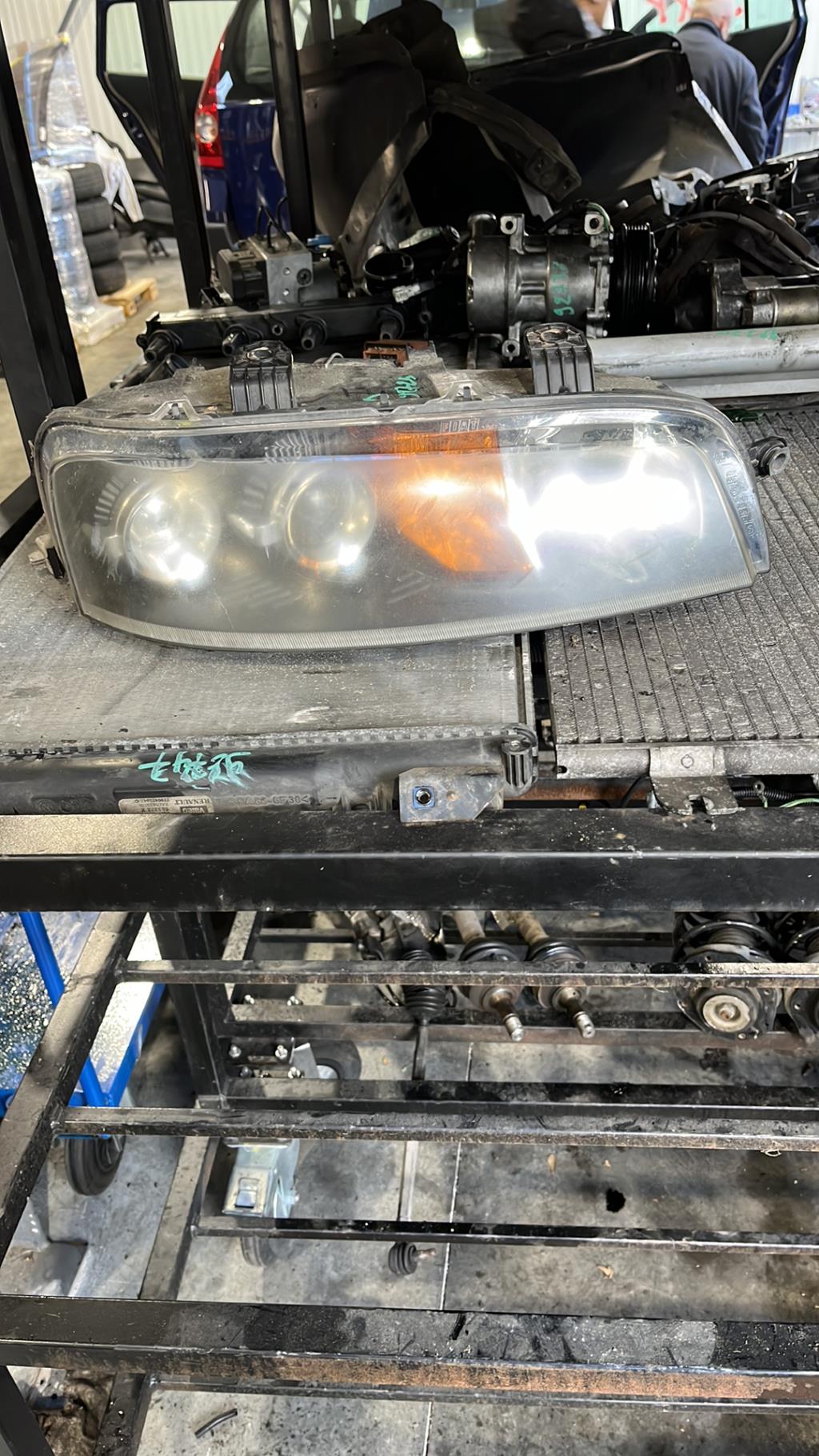 Optique avant principal droit (feux)(phare), Fiat Punto 2 · Phase 1