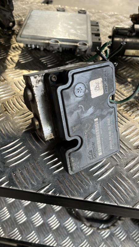 Bloc ABS (freins anti-blocage), Citroën C3 1 · Phase 1