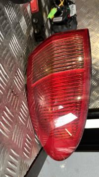 Feu arrière principal gauche (feux), Alfa Romeo 147 · Phase 2