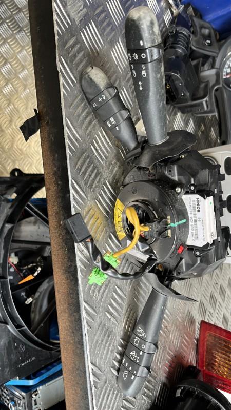 Com (Bloc Contacteur Tournant+Commodo Essuie Glace+Commodo Phare), Alfa Romeo 147 · Phase 2