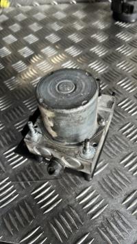 Bloc ABS (freins anti-blocage), Citroën C8