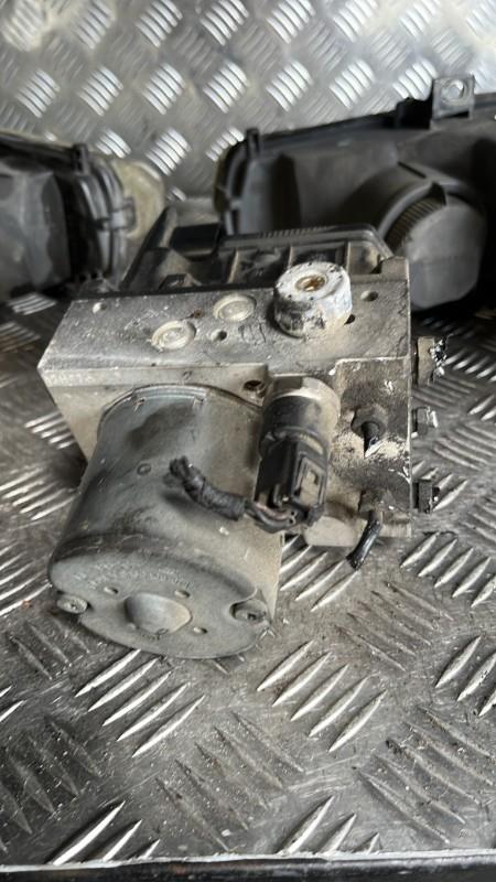 Bloc ABS (freins anti-blocage), Alfa Romeo 156 · Phase 2
