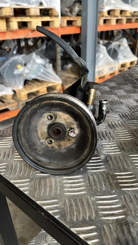 Pompe de direction, Alfa Romeo 156 · Phase 2