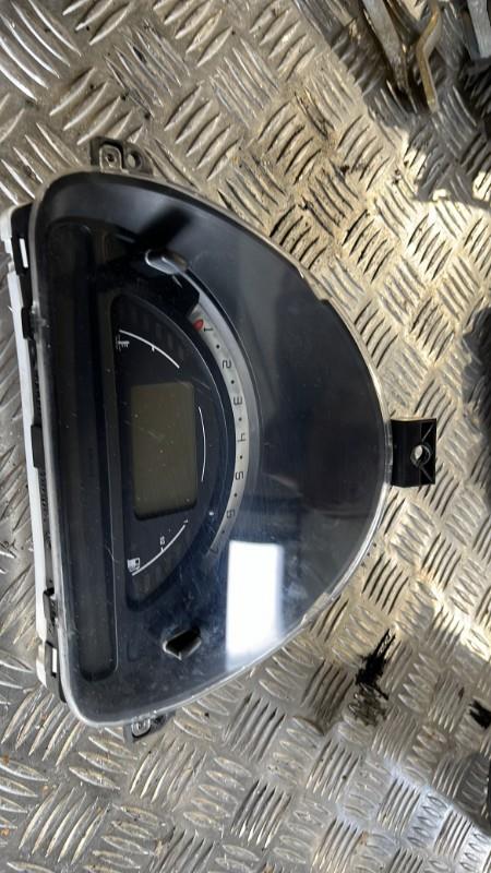 Compteur, Citroën C2 · Phase 1