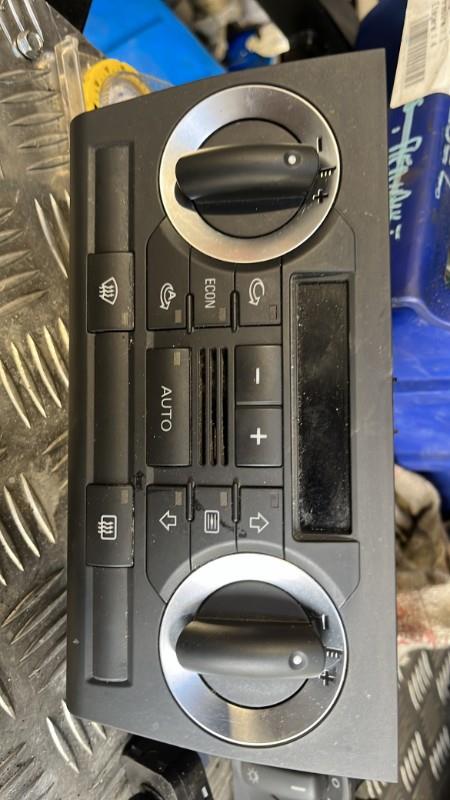 Commande chauffage, Audi A3 2 Sportback · Phase 1