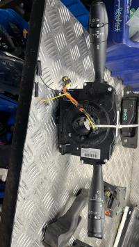 Com (Bloc Contacteur Tournant+Commodo Essuie Glace+Commodo Phare), Citroën C2 · Phase 1