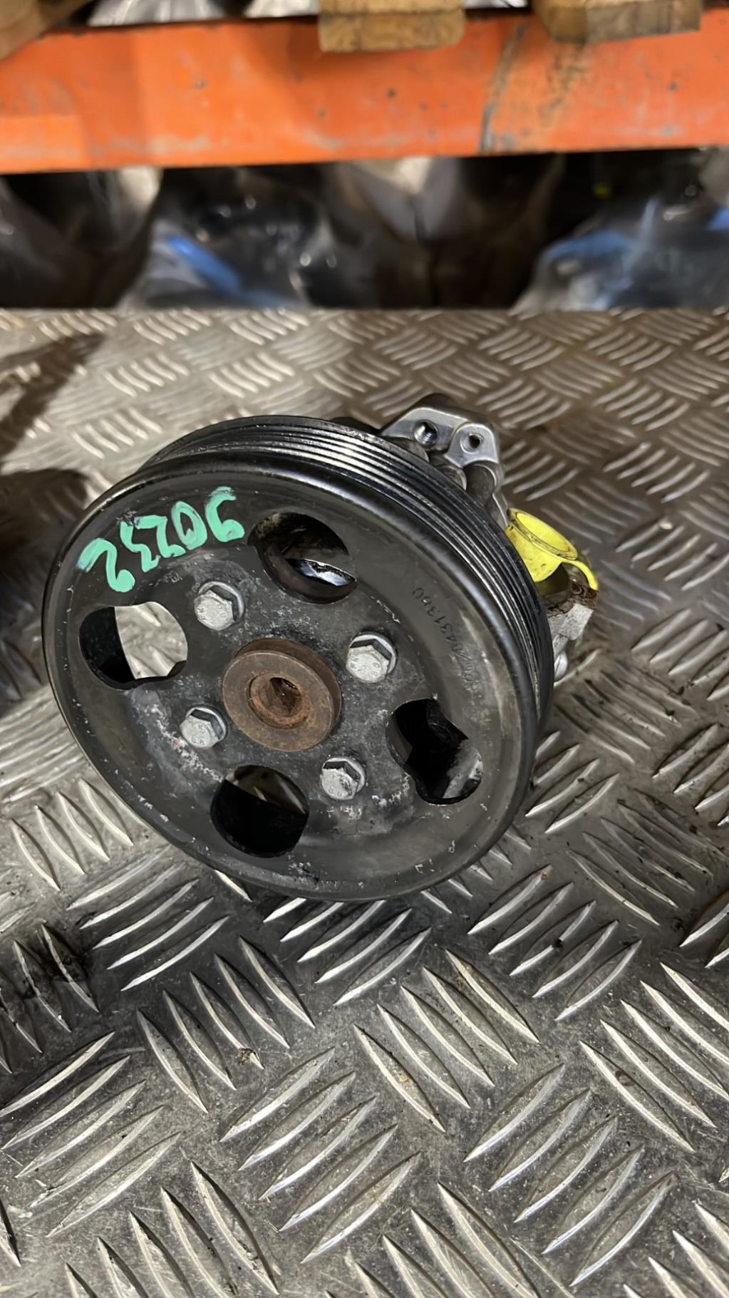 Pompe de direction, Peugeot 607 · Phase 1