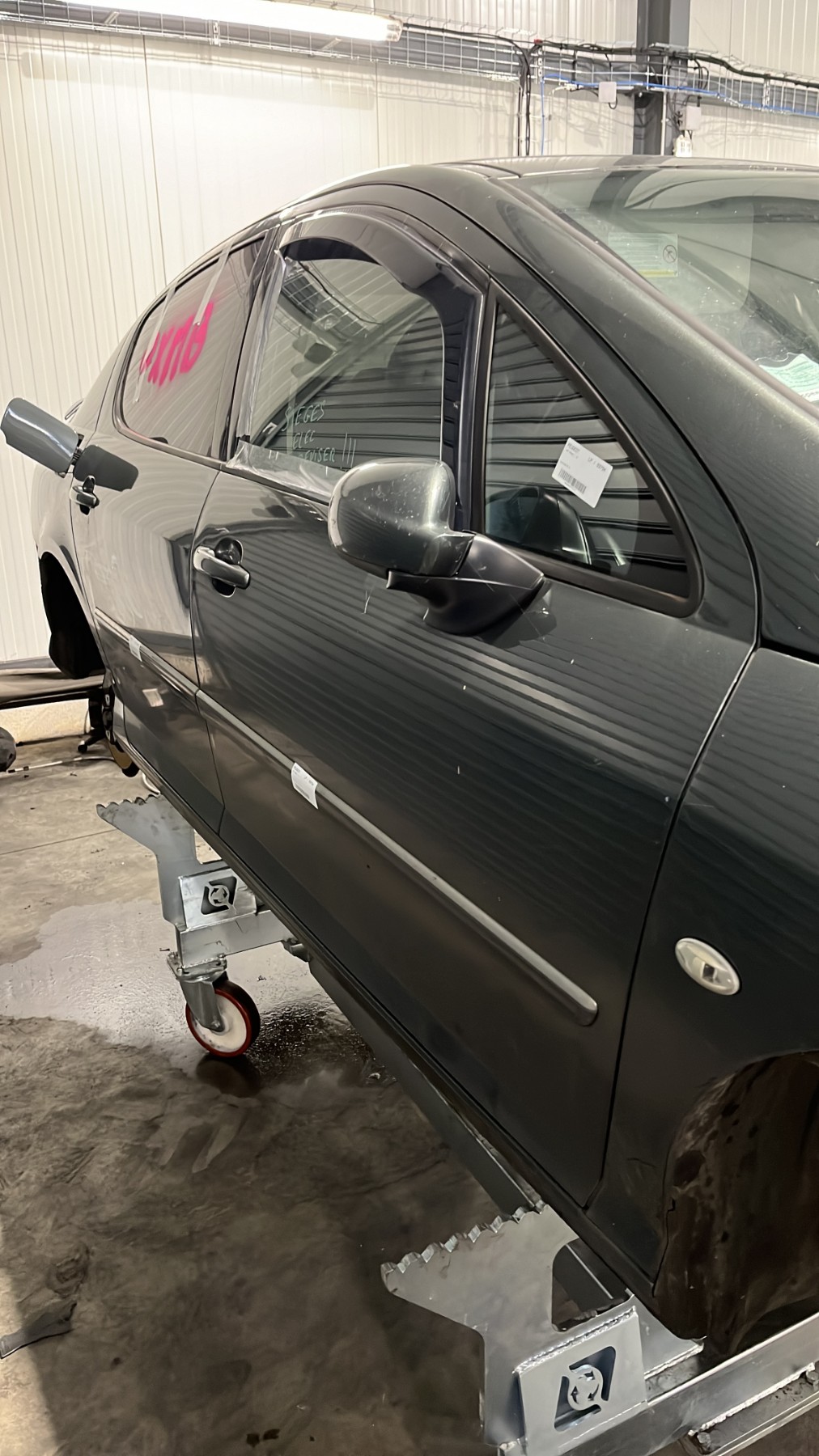 Porte Avant Gauche Pour PEUGEOT 407 Phase 1 Break 1.6 HDI - Référence 9002AL, Occasion En Bon état
