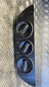 Commande chauffage, Volkswagen Polo 4 · Phase 1