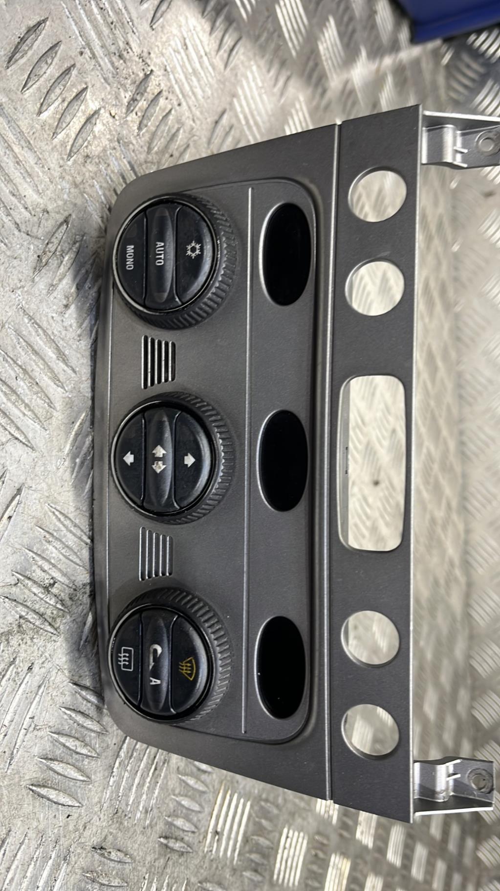 Commande chauffage, Alfa Romeo 147 · Phase 1