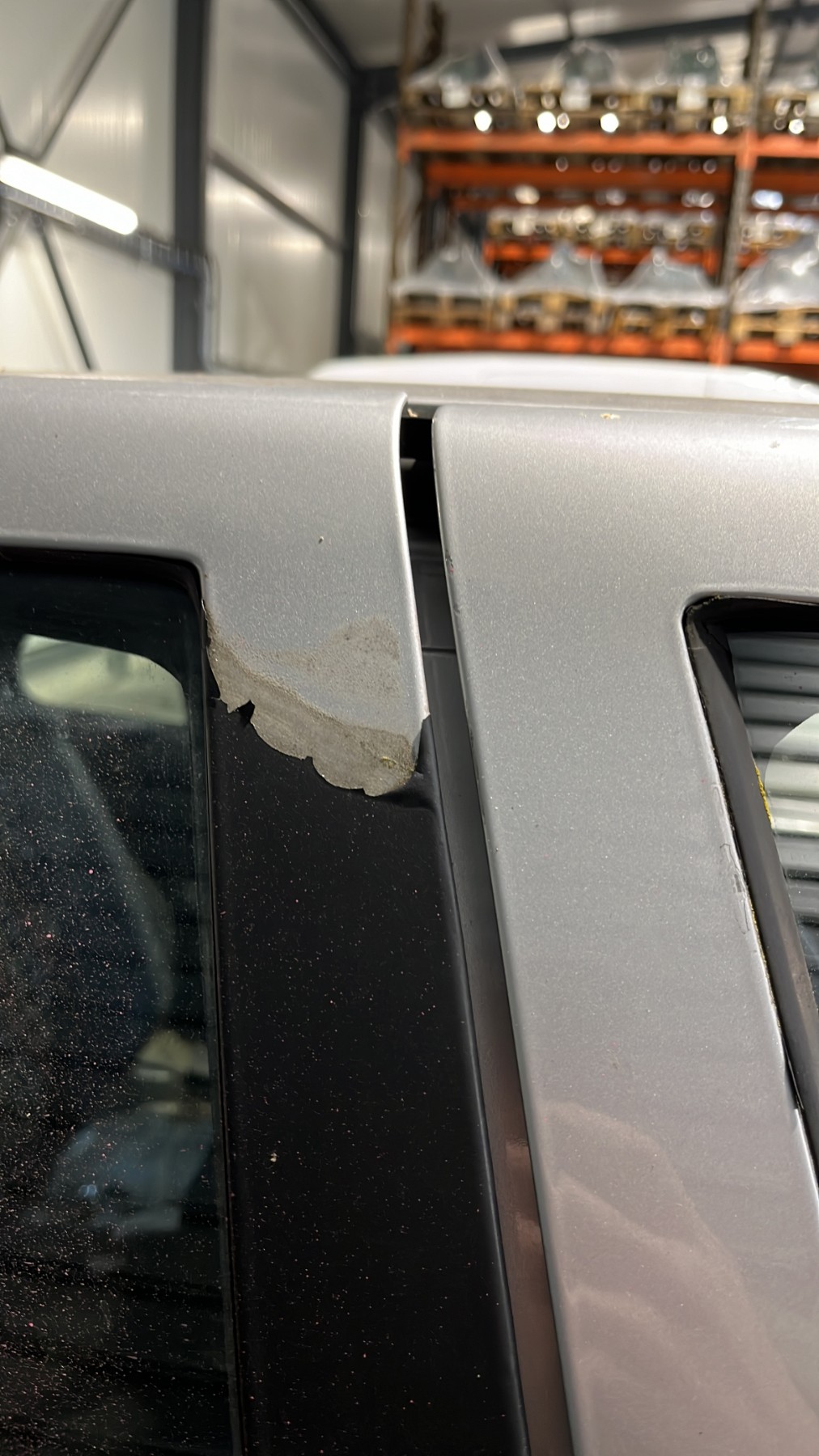 Porte Arrière Droit Pour Peugeot 306 Phase 2 - Réf. 9008C9 - Occasion En Bon état - Gris Clair