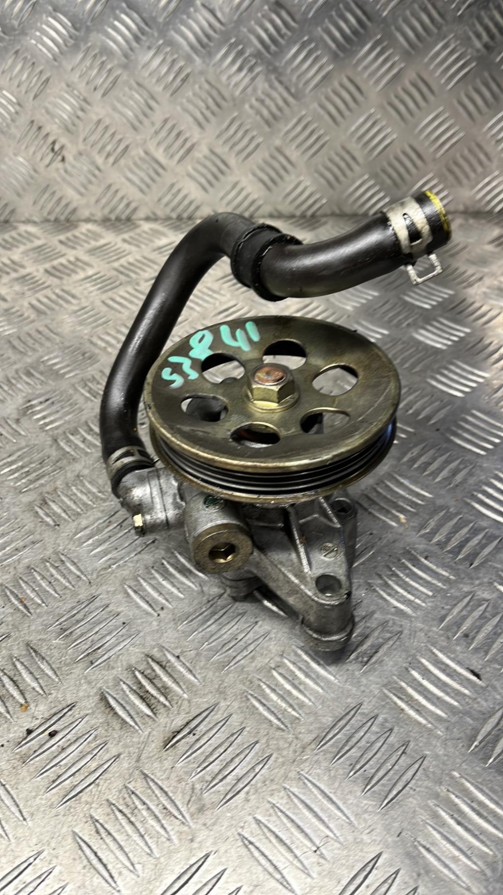 Pompe de direction, Honda Cr-V 1