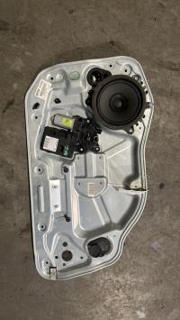 Mécanisme de lève vitre électrique avant gauche, Volvo S 40 2 · Phase 2