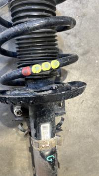 Amortisseur avant gauche, Volkswagen Polo 4 · Phase 1