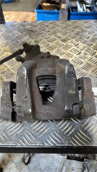 Étrier avant droit (freinage), Citroën C4 Picasso 2 · Phase 2