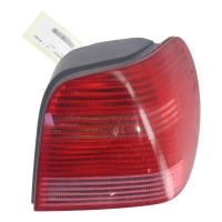Feu arrière principal droit (feux), Volkswagen Polo 3 · Phase 2