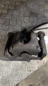 Étrier avant gauche (freinage), BMW Serie 1 E87 · Phase 2