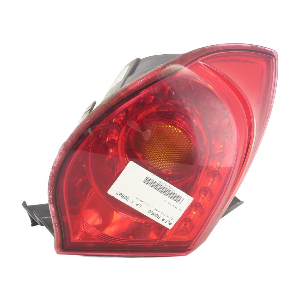 Feu arrière principal gauche (feux), Alfa Romeo Giulietta 2 · Phase 1