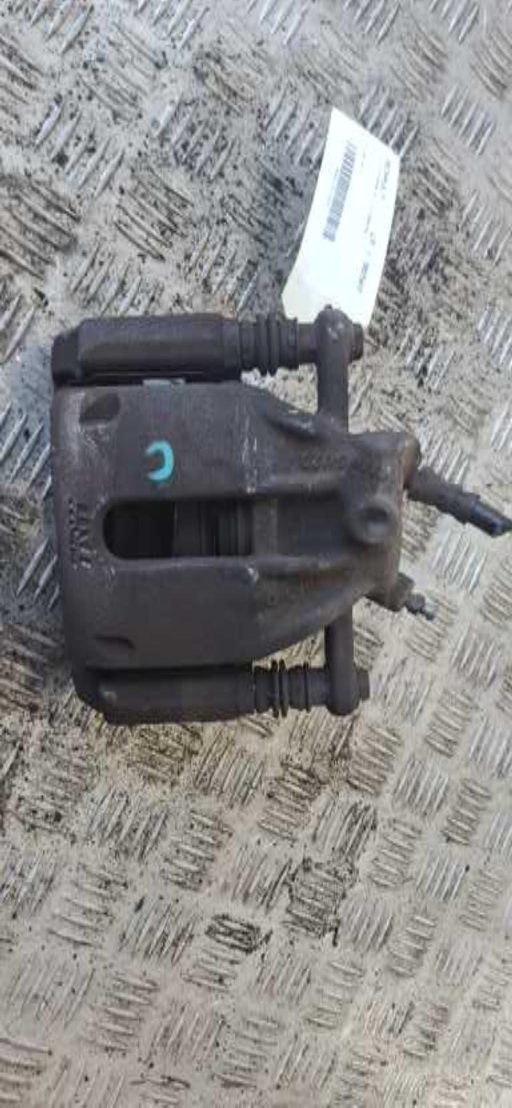 Étrier avant gauche (freinage), Renault Clio 3 · Phase 2